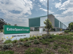 Extra Space Storage - 7435 - Irvine - 2965 Warner Ave