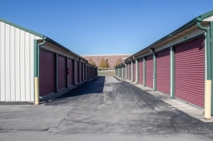 Public Storage - Zionsville - 4628 Northwestern Dr - Photo 2