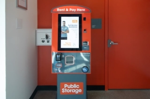 Public Storage - Zionsville - 4628 Northwestern Dr - Photo 3