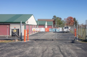Public Storage - Zionsville - 4628 Northwestern Dr - Photo 4