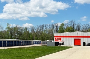 Public Storage - Linden - 15124 Linden Rd - Photo 1