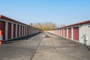 Public Storage - Columbus - 4600 Fisher Rd - Photo 2