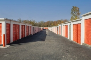 Public Storage - Columbus - 3171 S High St - Photo 2