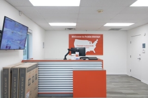 Public Storage - Reynoldsburg - 7304 Tussing Rd - Photo 3