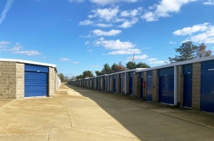 Public Storage - Southaven - 7230 Airways Blvd - Photo 2