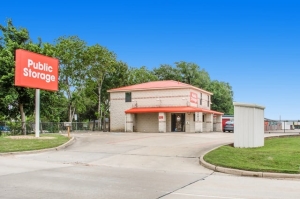 Public Storage - Cypress - 15814 Mueschke Rd - Photo 1
