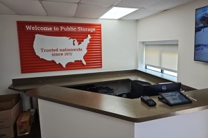Public Storage - Cedar Hill - 202 S Clark Rd Ste 11 - Photo 2