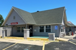 Public Storage - Oklahoma City - 8706 S Shields Blvd - Photo 1