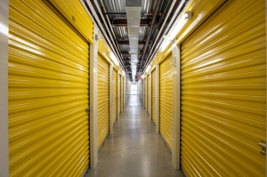 Public Storage - Houston - 650 Bay Area Blvd - Photo 2