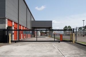 Public Storage - Houston - 650 Bay Area Blvd - Photo 4