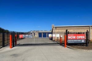 Public Storage - Smyrna - 300 Wolverine Trl - Photo 2