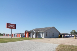 Public Storage - Dickinson - 5741 FM 646 Rd E