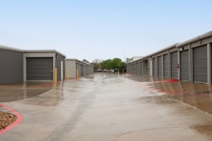 Public Storage - Southlake - 950 S Kimball Ave - Photo 2