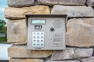 Extra Space Storage - 6180 - Kingston - Washington Ave - Photo 2