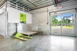 Extra Space Storage - 6180 - Kingston - Washington Ave - Photo 4