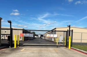 Public Storage - Magnolia - 29135 FM 2978 Rd - Photo 3
