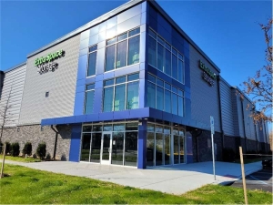 Extra Space Storage - 7704 - New Castle - 831 Dupont Hwy