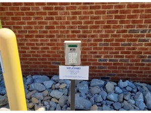 Extra Space Storage - 2044 - Mount Washington - Louise Way - Photo 2