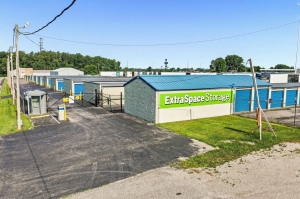 Extra Space Storage - 2131 - Seymour - Montgomery Dr