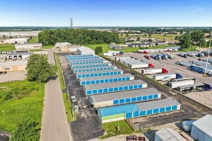 Extra Space Storage - 2131 - Seymour - Montgomery Dr - Photo 6