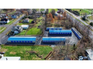 Extra Space Storage - 2135 - Scottsburg - Main St - Photo 7