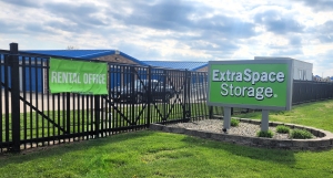 Extra Space Storage - 2166 - Troy - Plummer Business Dr