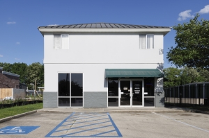 The Storage Center - Oak Villa - Photo 3