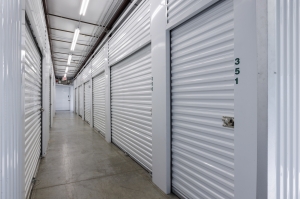 The Storage Center - Oak Villa