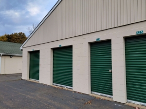 Storage Sense - East Haven - Self Service - Photo 6