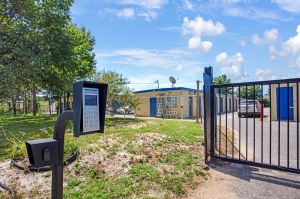 Extra Space Storage - 6295 - Gulf Breeze - 4121 Gulf Breeze Pkwy - Photo 2