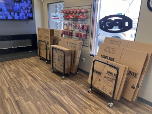 Mulberry Storage Center - Photo 8