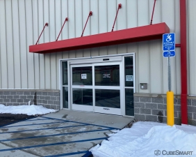 CubeSmart Self Storage - 674 New York - Photo 8