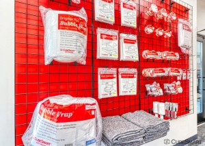 CubeSmart Self Storage - 38th Street - Photo 4