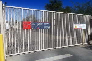 Public Storage - Gilbert - 670 S Gilbert Rd - Photo 4