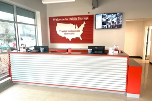 Public Storage - Houston - 3703 Westheimer Blvd - Photo 3