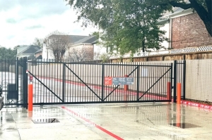 Public Storage - Houston - 3703 Westheimer Blvd - Photo 4