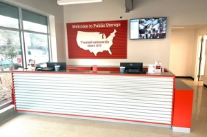 Public Storage - Houston - 3703 Westheimer Blvd - Photo 3