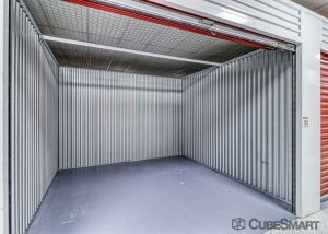 CubeSmart Self Storage FL Hialeah W 49th St - Photo 4