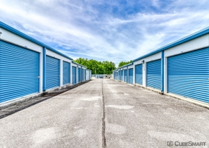 CubeSmart Self Storage TN Springfield Hwy 41 S - Photo 7
