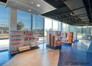 CubeSmart Self Storage MA Boston E Street - Photo 10