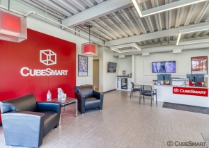 CubeSmart Self Storage IL Bolingbrook E Boughton Rd - Photo 2