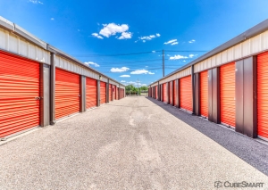 CubeSmart Self Storage - Central Avenue Northwest - Photo 4