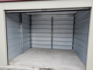 570 Self Storage - Photo 8