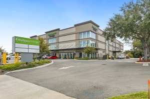Extra Space Storage - 4227 - Orlando - 2334 Semoran Blvd
