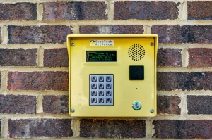 Extra Space Storage - 6024 - Smyrna - S Cobb Dr - Photo 2