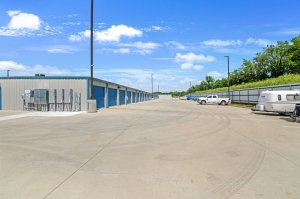 Extra Space Storage - 6361 - Tulsa - 2817 N Peoria Ave - Photo 4