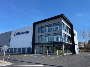 Extra Space Storage - 4264 - Biddeford - Enterprise Dr - Photo 2