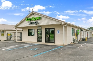 Extra Space Storage - 6337 - Huntsville - Winchester Rd