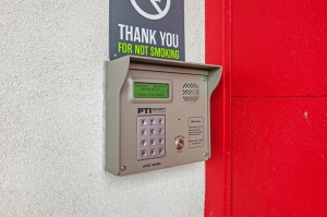 Extra Space Storage - 6347 - Terrytown - Belle Chasse Hwy - Photo 2