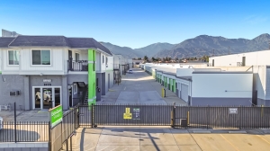 Extra Space Storage - 7981 - Upland - 11th St - Photo 7